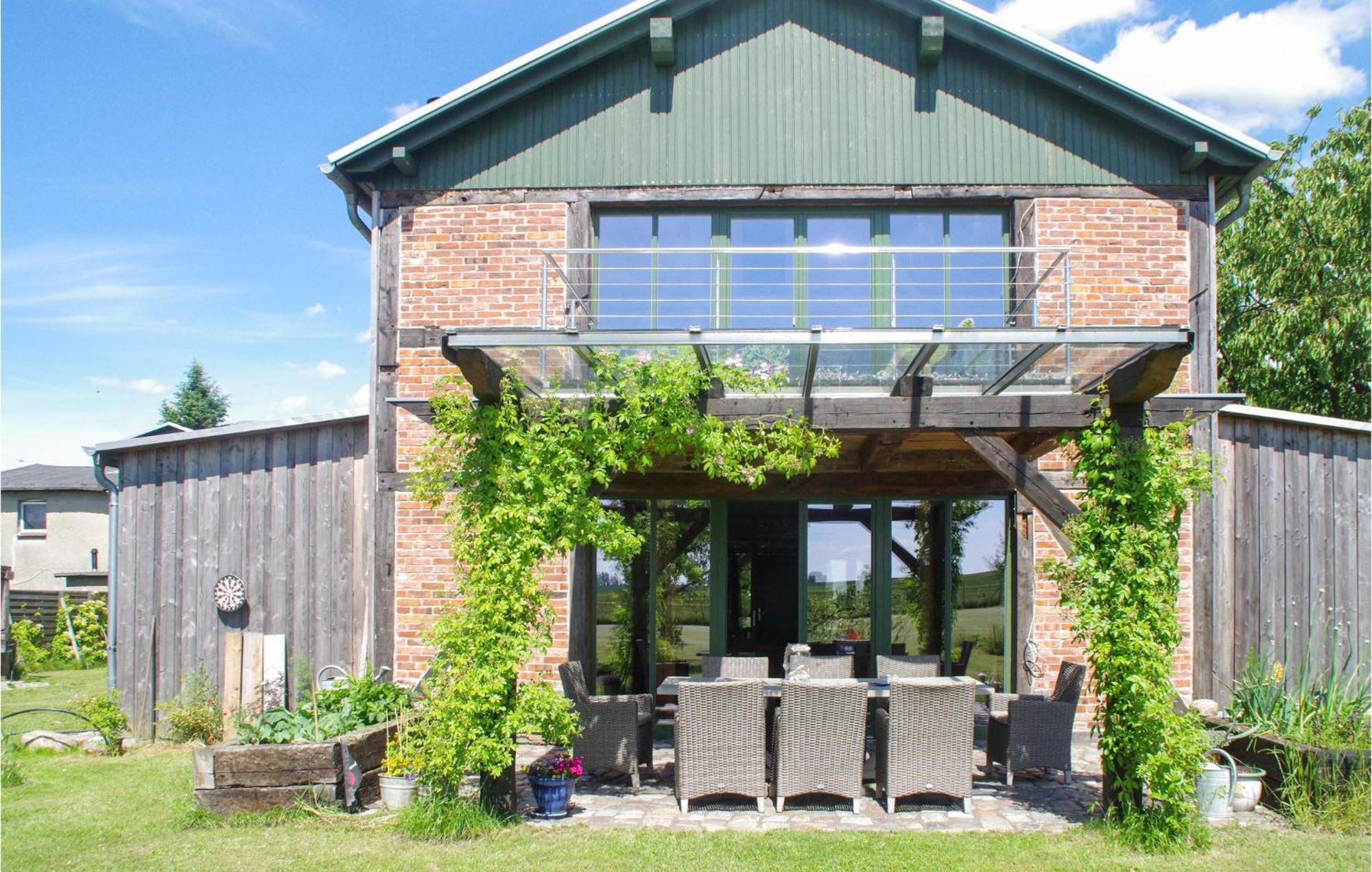 Lovely Home In Am Salzhaff With Kitchen Pepelow エクステリア 写真